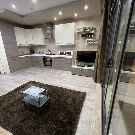 The Ivies Apartmán Mosta